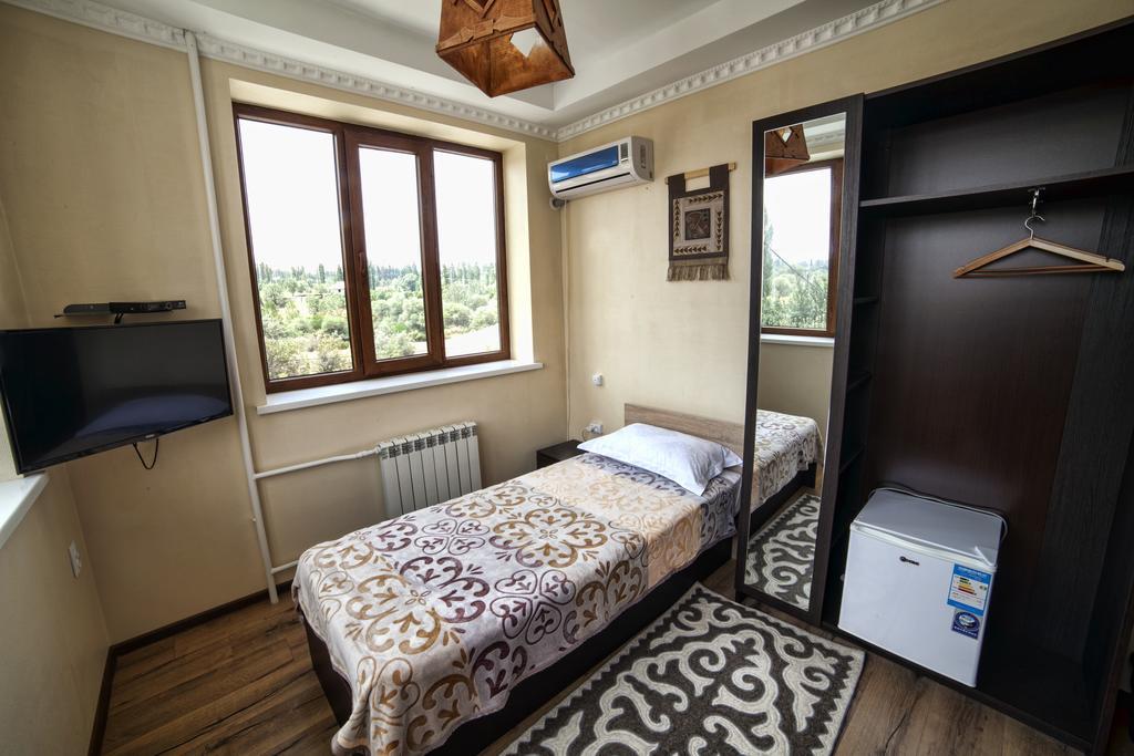 Ethno Boutique Hotel Osh Kamer foto