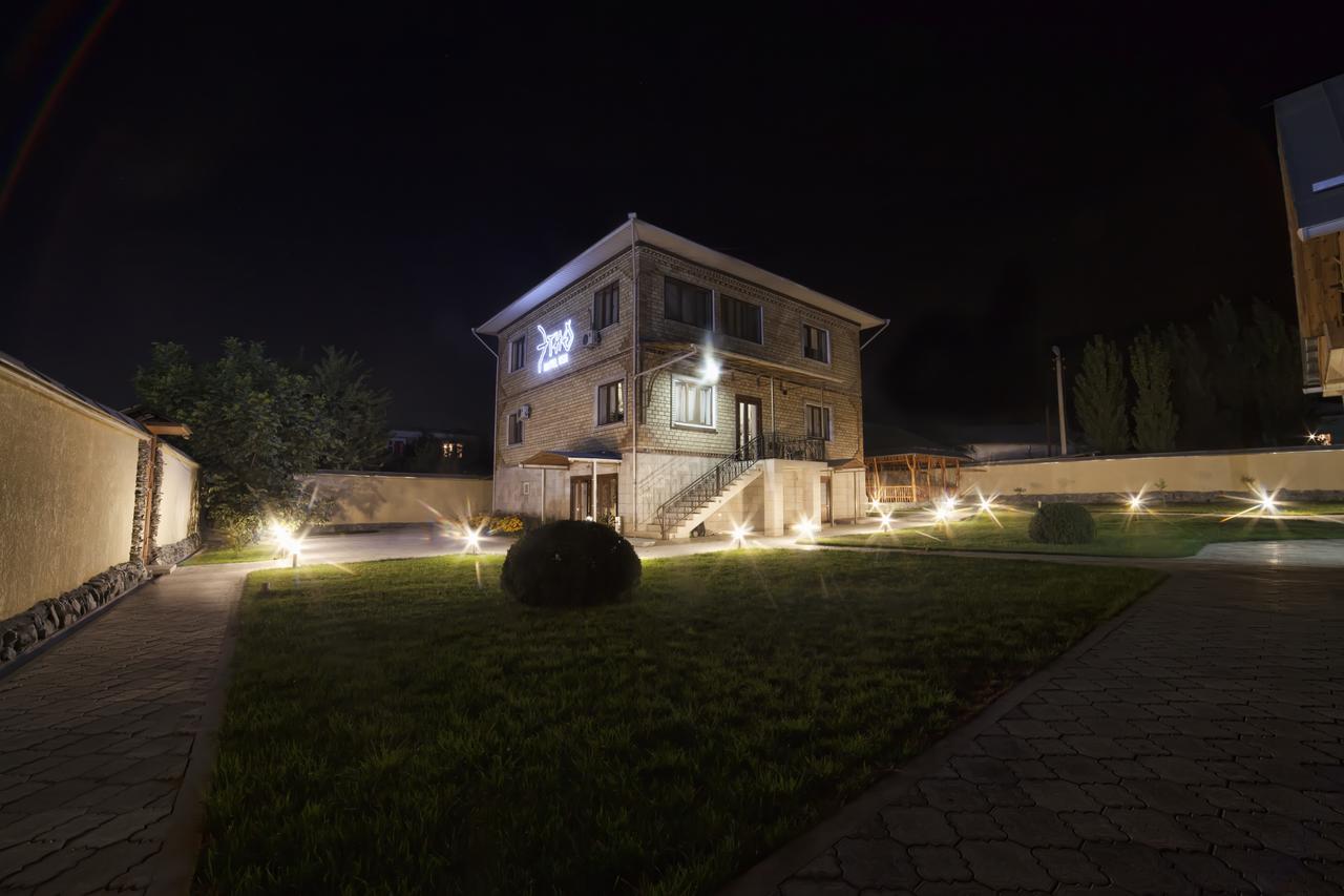 Ethno Boutique Hotel Osh Buitenkant foto